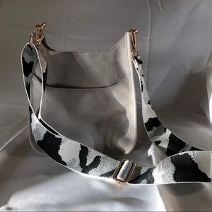 NWOT leather purse with print straps